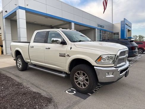Used 2018 RAM 2500 Laramie w/ Convenience Group AWD/4WD image 6