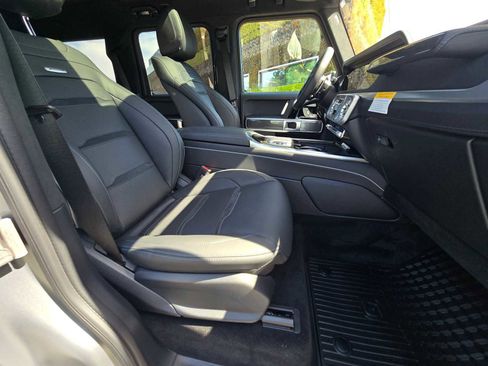 New 2026 Mercedes-Benz G 63 AMG 4MATIC image 11