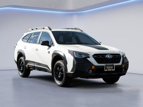 Used 2022 Subaru Outback Wilderness AWD/4WD image 3