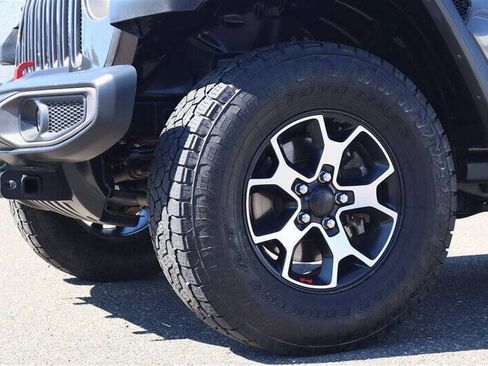 Used 2021 Jeep Wrangler Rubicon AWD/4WD image 12