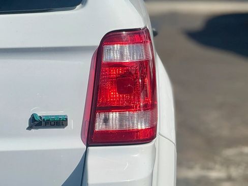 Used 2012 Ford Escape XLT image 5