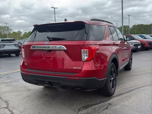 Used 2022 Ford Explorer XLT w/ Class IV Trailer Tow Package AWD/4WD image 5