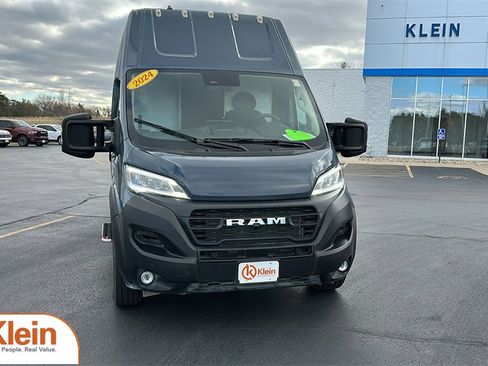Used 2024 RAM ProMaster 3500 image 2