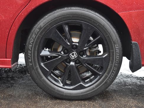 Certified 2024 Honda Odyssey Sport image 39