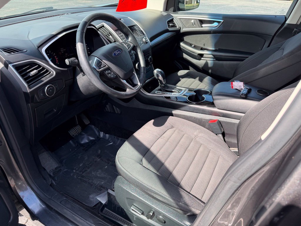 Used 2016 Ford Edge SEL FWD image 12