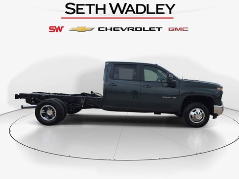 New 2026 Chevrolet Silverado 3500 LT AWD/4WD image 8