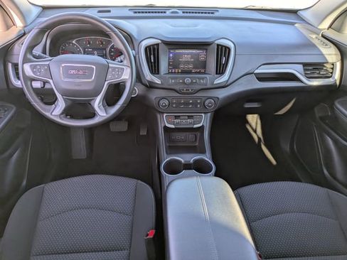 Certified 2024 GMC Terrain SLE image 17