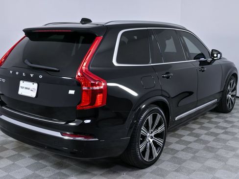 Certified 2024 Volvo XC90 T8 Ultimate w/ Lounge Package image 31