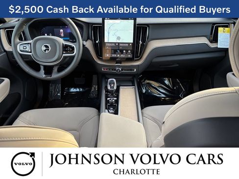 New 2026 Volvo XC60 B5 Plus w/ Protection Package Premier image 7