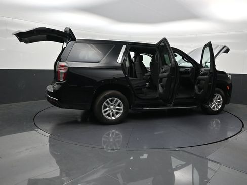 Used 2024 Chevrolet Tahoe LS RWD image 33