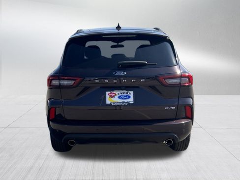 Certified 2023 Ford Escape ST-Line Select w/ Tech Pack #2 image 6