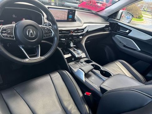 Used 2024 Acura MDX SH-AWD w/ Technology Package image 28