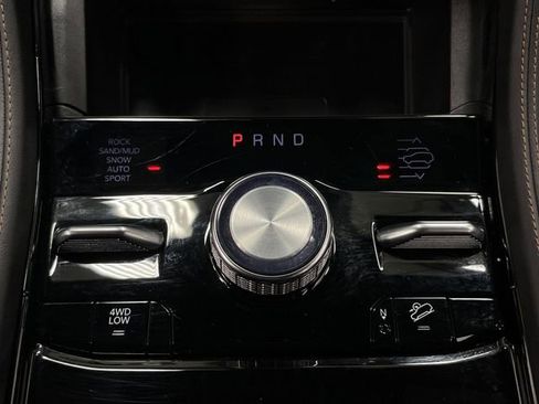 Used 2025 Jeep Grand Cherokee L Summit image 24