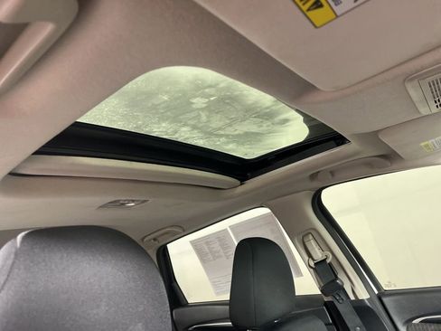 Used 2019 Honda Fit EX image 5