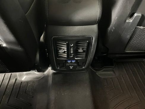 Used 2020 Jeep Grand Cherokee Limited AWD/4WD image 40