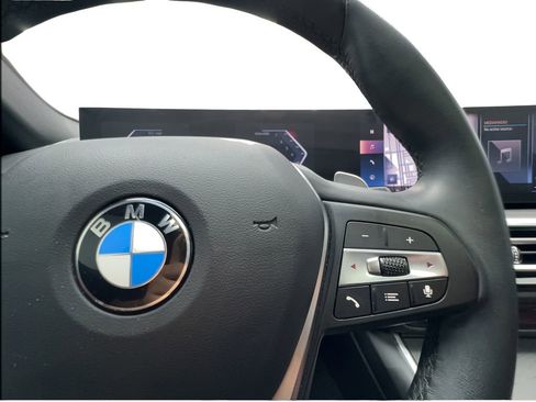 Used 2024 BMW 330i Sedan w/ Convenience Package RWD image 41
