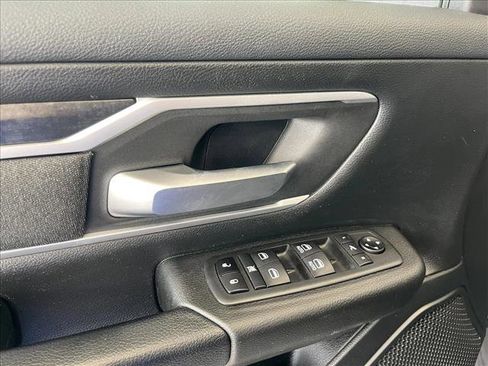 Used 2020 RAM 1500 Big Horn AWD/4WD image 16