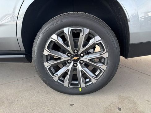 New 2026 Chevrolet Tahoe High Country AWD/4WD image 5