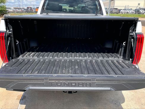Used 2025 Toyota Tundra SR5 AWD/4WD image 30