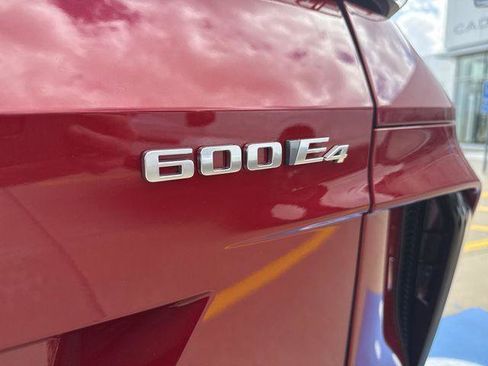 New 2026 Cadillac Lyriq Sport image 18