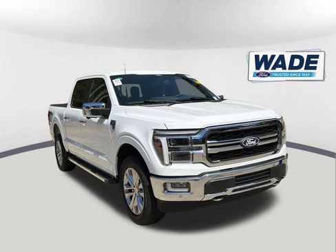 Used 2024 Ford F150 Lariat w/ FX4 Off-Road Package image 3