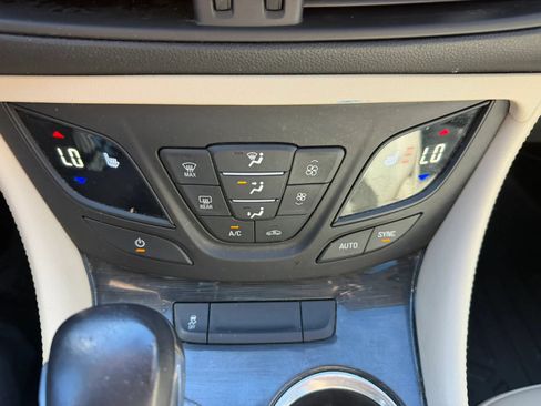 Used 2017 Buick Envision Preferred AWD/4WD image 19