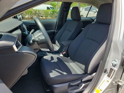 Used 2025 Toyota Corolla LE image 16