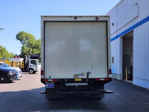 Used 2024 Chevrolet Express 3500 w/ Power Convenience Package RWD image 4