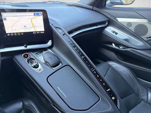 Used 2021 Chevrolet Corvette Stingray Preferred Cpe w/ 2LT image 22