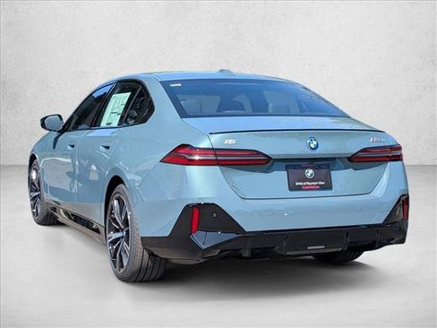 New 2026 BMW i5 AWD/4WD image 8