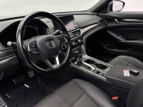 Used 2022 Honda Accord Sport image 7