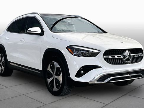 Certified 2026 Mercedes-Benz GLA 250 4MATIC image 3