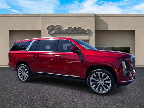 New 2026 Cadillac Escalade ESV Luxury AWD/4WD image 1