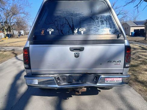 Used 2006 Dodge Ram 1500 Truck SLT image 7