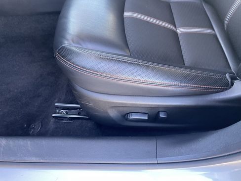 Used 2024 Nissan Altima 2.5 SR image 11