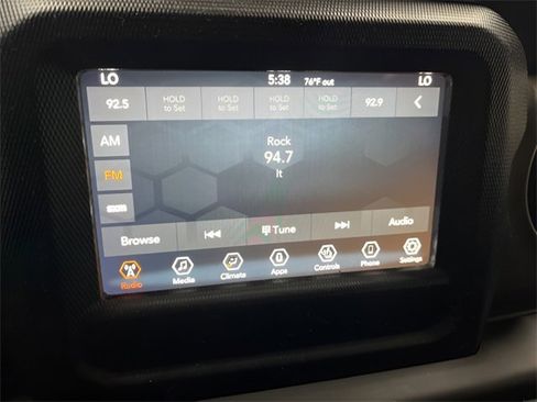 Used 2021 Jeep Wrangler Unlimited Sport image 36