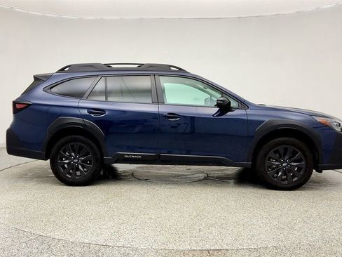 Used 2025 Subaru Outback Onyx Edition AWD/4WD image 4