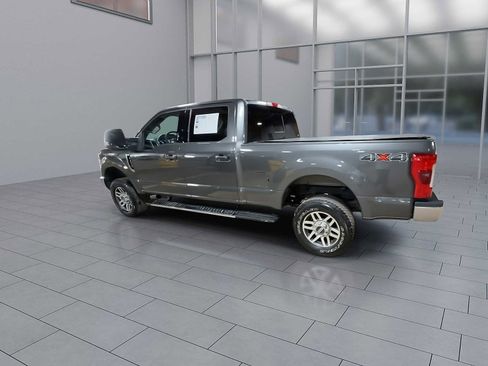 Used 2018 Ford F250 Lariat w/ Lariat Ultimate Package image 6