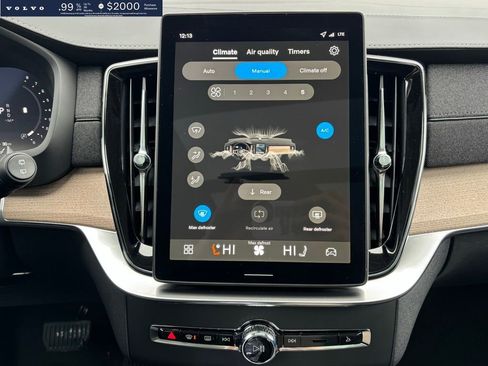 New 2026 Volvo XC90 B6 Plus w/ Protection Package image 14