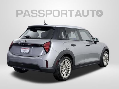 Used 2026 MINI Cooper S FWD image 8