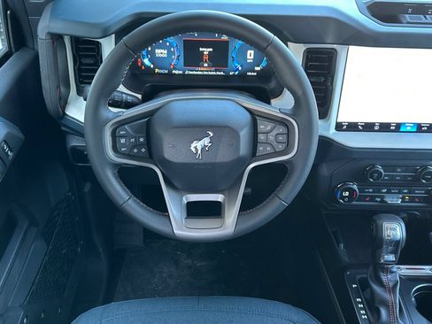 New 2026 Ford Bronco Heritage Edition AWD/4WD image 15