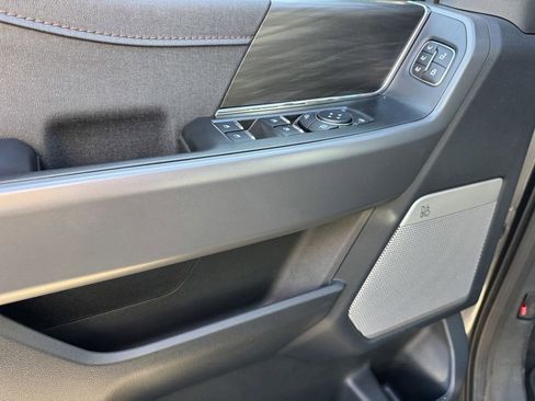 Used 2025 Ford F150 Lightning Lariat image 15