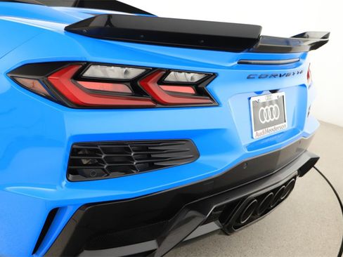 Used 2024 Chevrolet Corvette Z06 w/ Stealth Interior Trim Package image 26