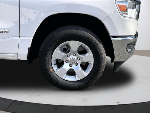 Used 2023 RAM 1500 Big Horn image 32