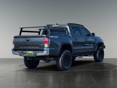 Used 2023 Toyota Tacoma TRD Off-Road AWD/4WD image 9