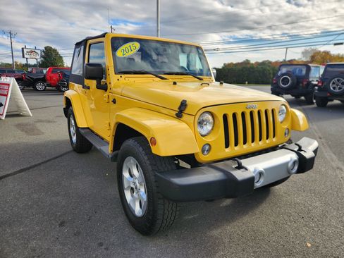Used 2015 Jeep Wrangler Sahara w/ Connectivity Group image 20