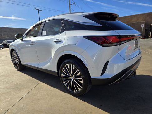 New 2026 Lexus RX 350 FWD image 4