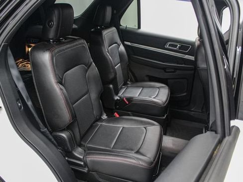 Used 2017 Ford Explorer Sport w/ Equipment Group 401A AWD/4WD image 23
