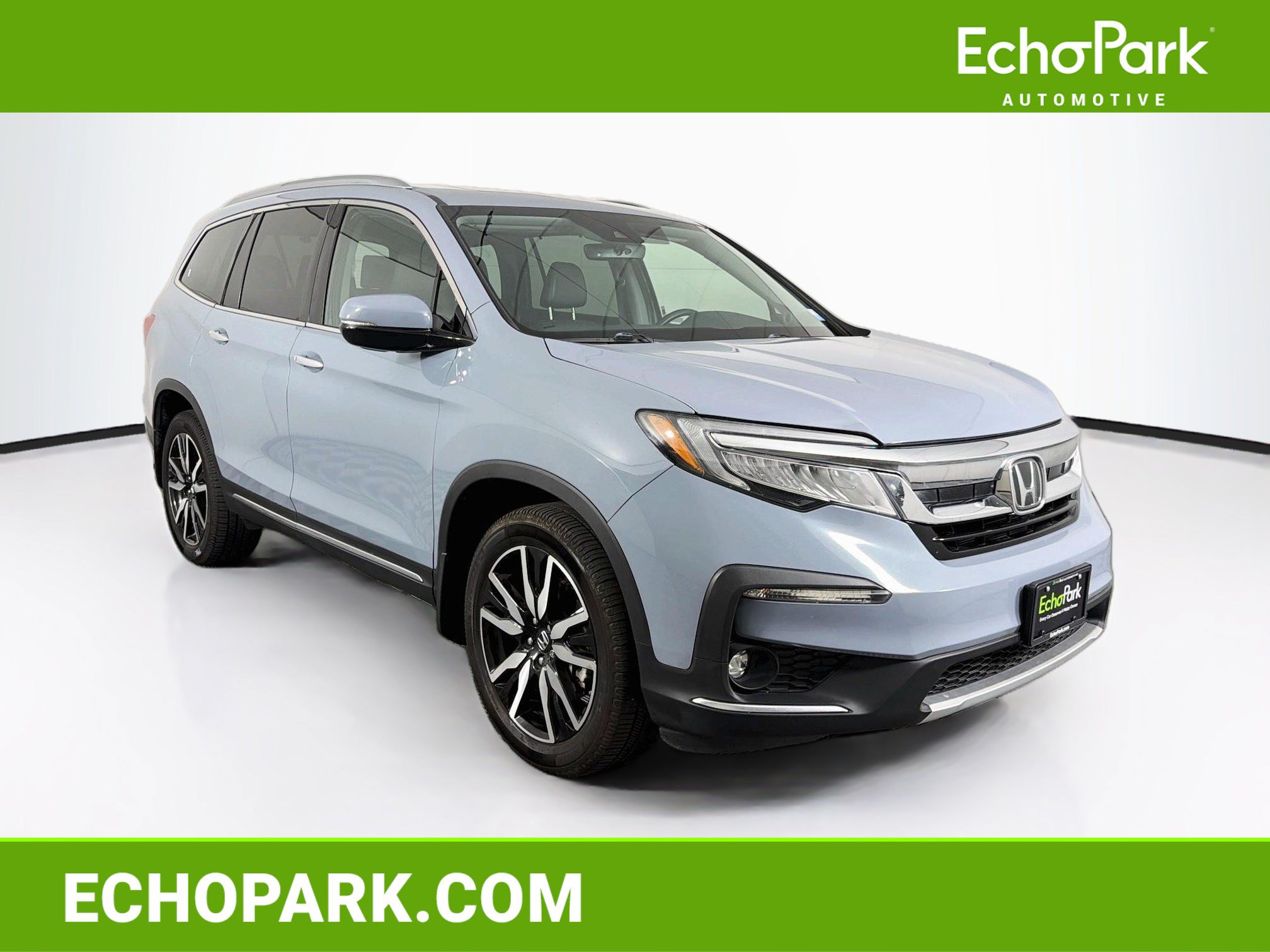 Used 2022 Honda Pilot Touring image 1