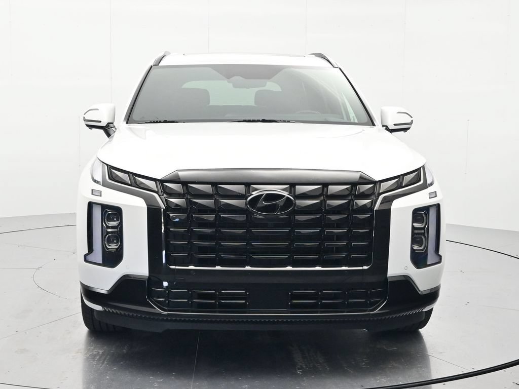 Used 2024 Hyundai Palisade Calligraphy AWD/4WD image 2